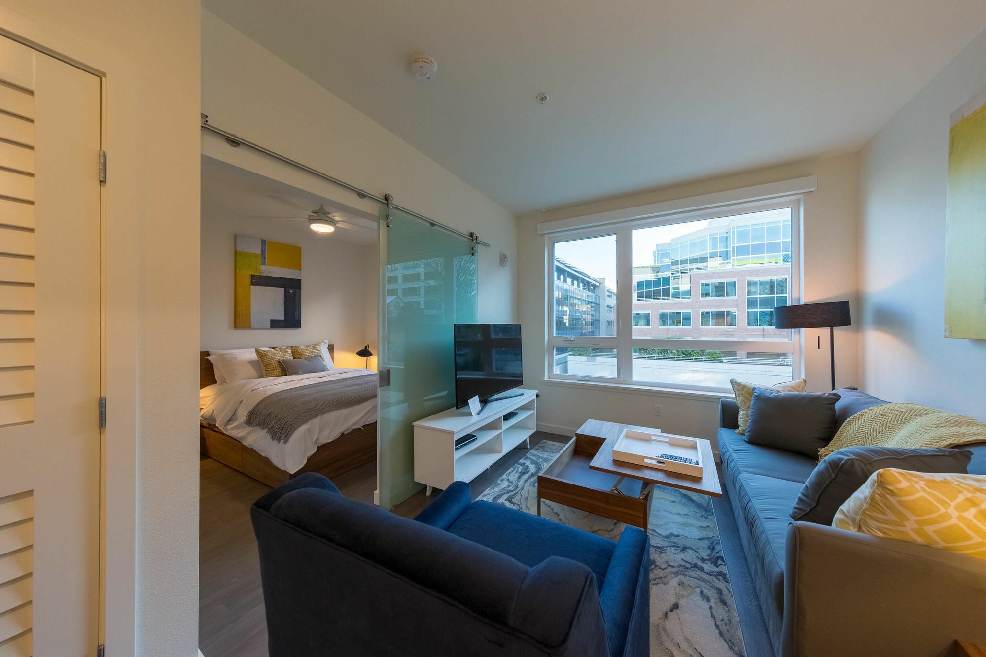 Domicile At Marina Slu *